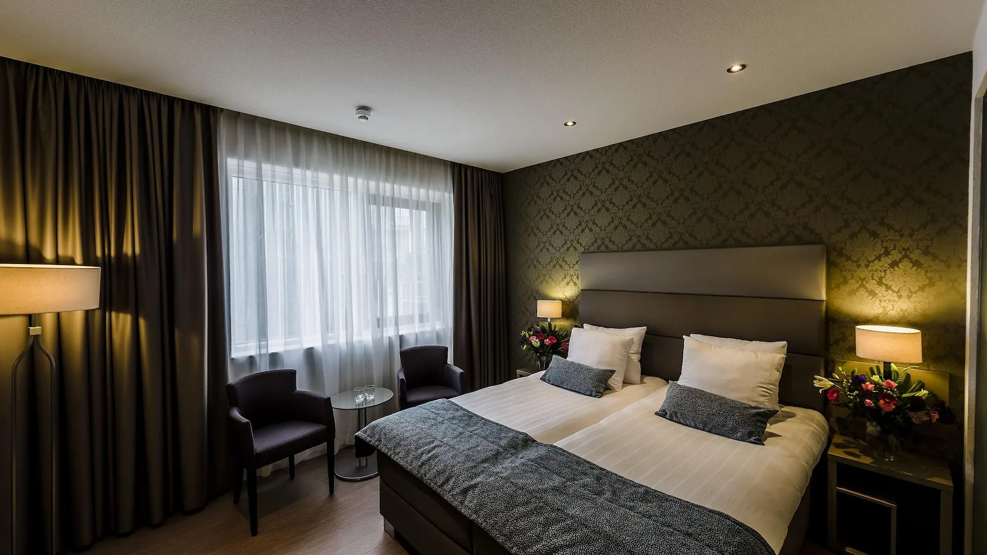 Ozo Hotels Arena Amsterdam 4*,